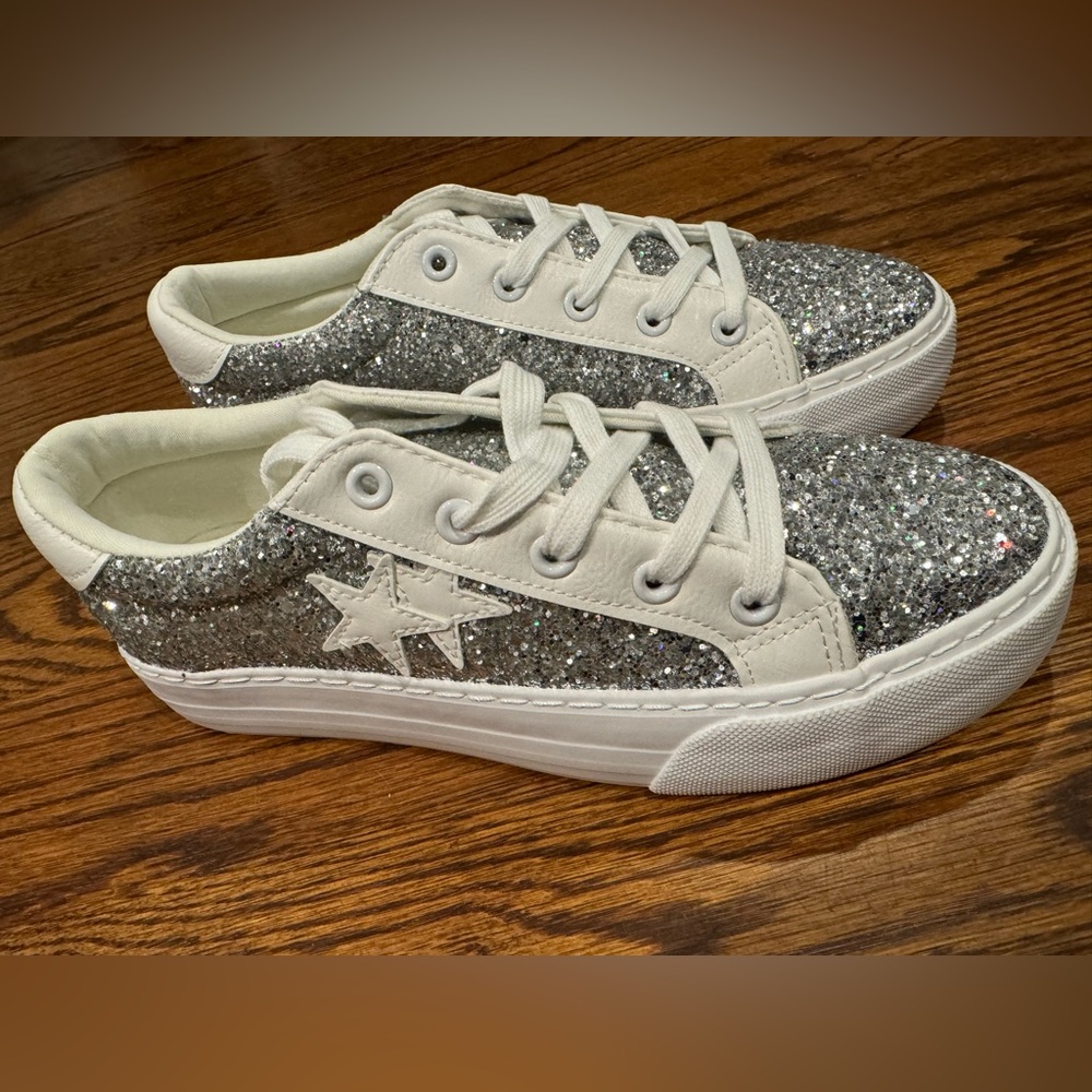 Restricted Glitter Star Sneakers